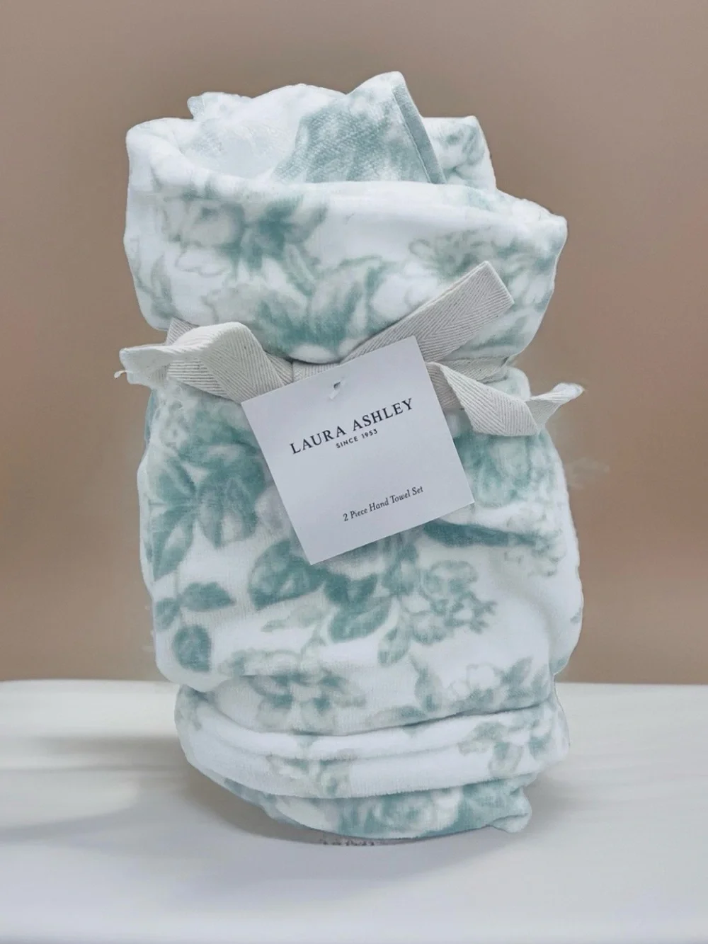 2 Laura Ashley Pale Green & White Floral Toile Velour Cotton HAND Towels NWT
